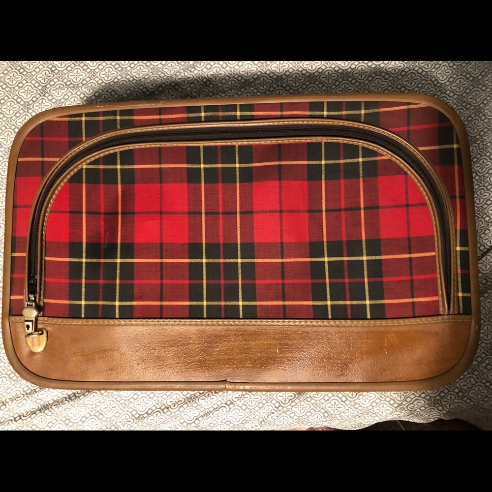 Vintage suit case sale ♥️